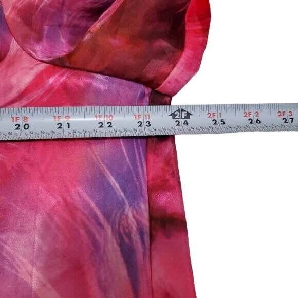 T Tahari Womens blouse Driya Pink Satin Printed Workwear Size XL snap button new - Picture 14 of 16